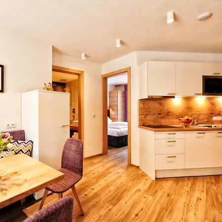 Amaris Apartments Ischgl Zimmer foto
